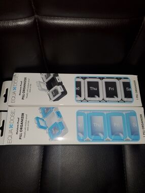 2 Pill Organizer - Black & Blue